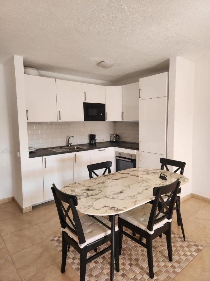 Under The Lime, Beautiful Apartment Los Cristianos Los Cristianos  Luaran gambar